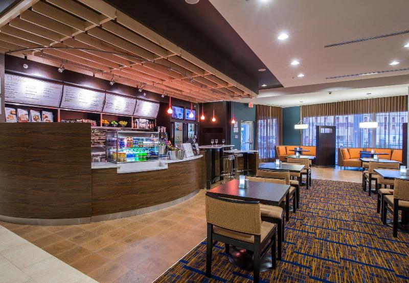 Hotel Courtyard By Marriott Columbus Zewnętrze zdjęcie