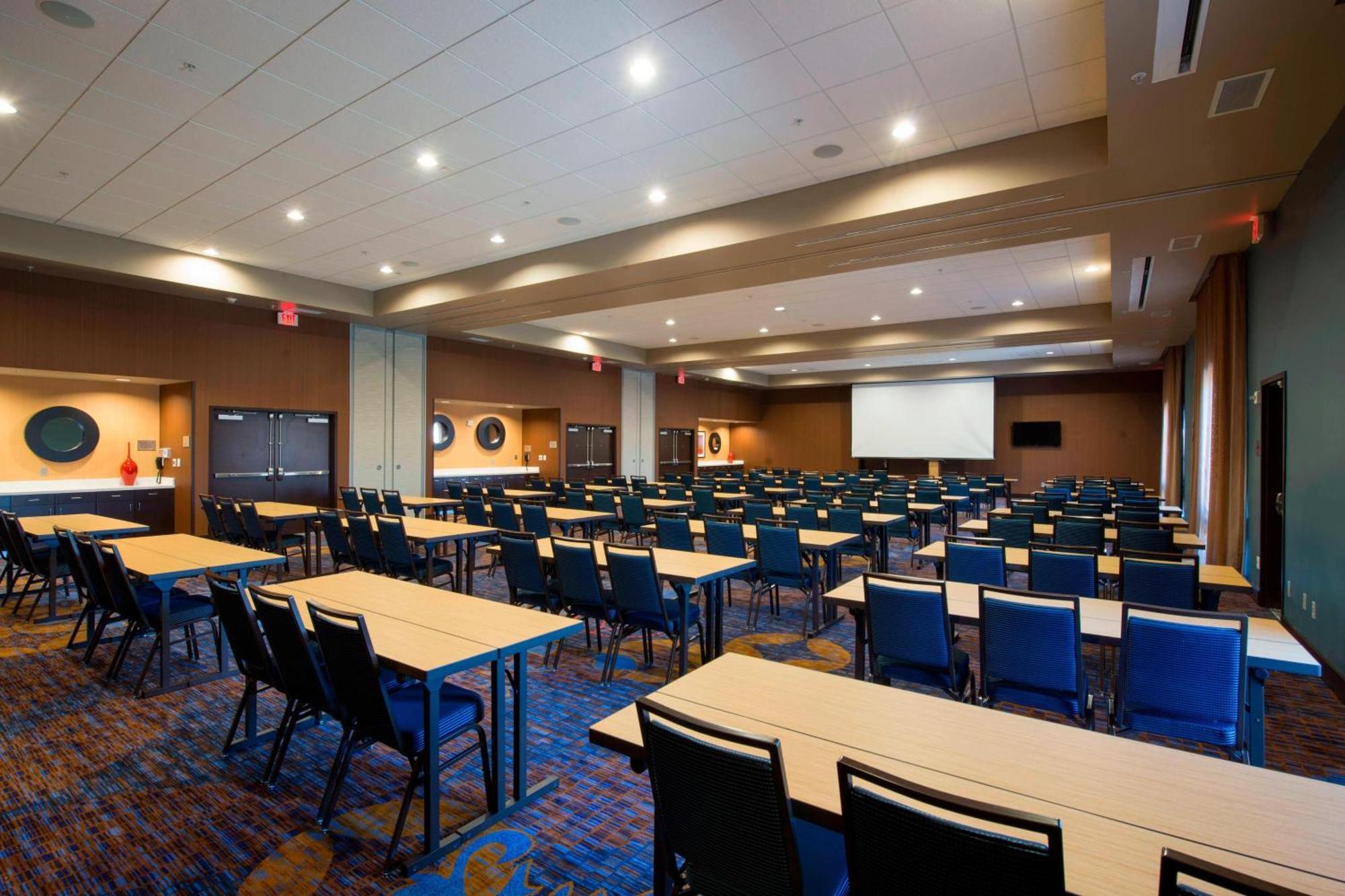 Hotel Courtyard By Marriott Columbus Zewnętrze zdjęcie