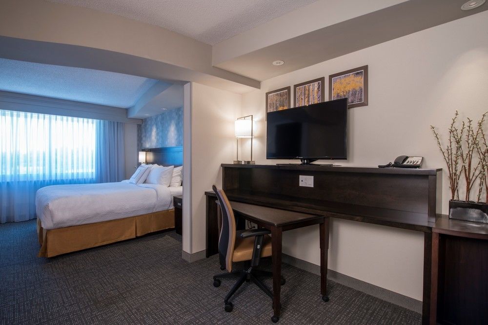 Hotel Courtyard By Marriott Columbus Zewnętrze zdjęcie
